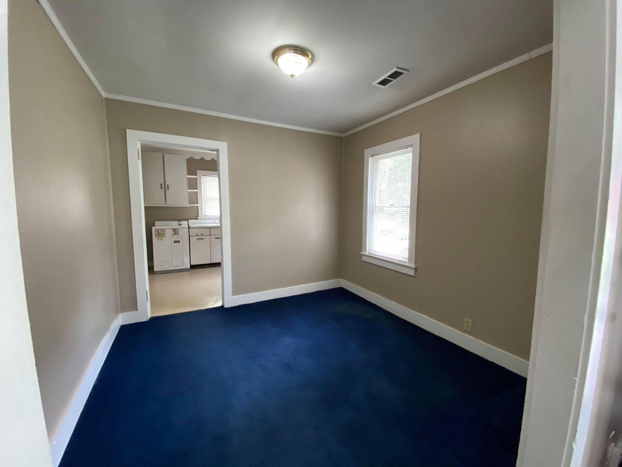 2802 Hiers Corner Road Walterboro, SC 29488 - Photo 6 of 8 Dining