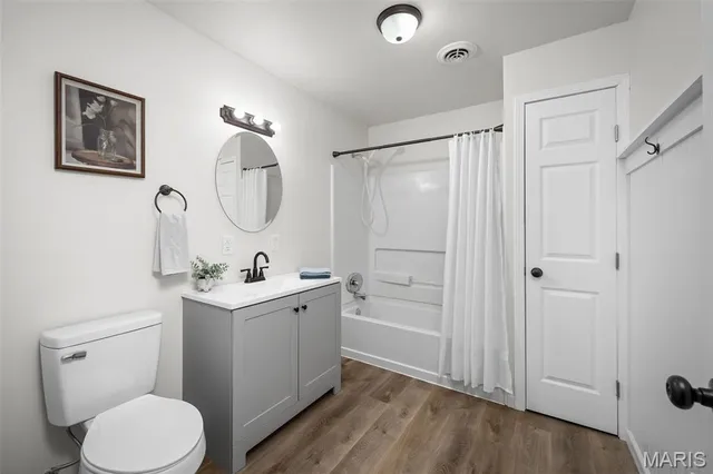 $599,000 | 452 Hwy Ff, Jonesburg, MO 63351