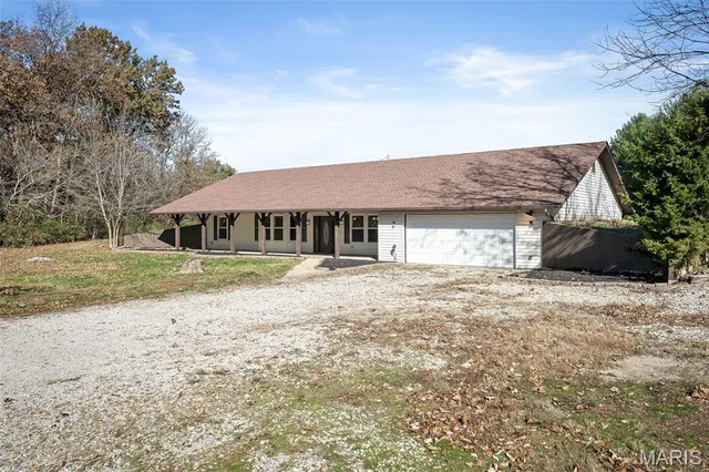 $599,000 | 452 Hwy Ff, Jonesburg, MO 63351