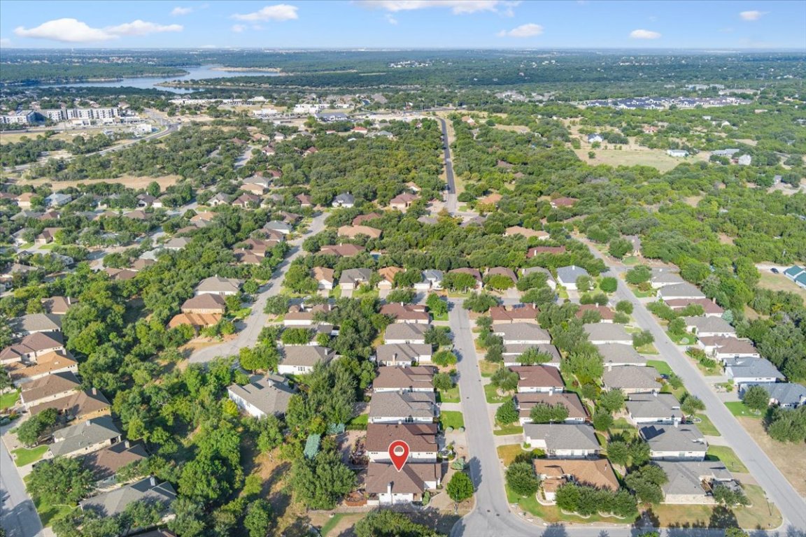 824 Sierra Blanco Loop Georgetown, TX 78633 - Photo 3 of 38