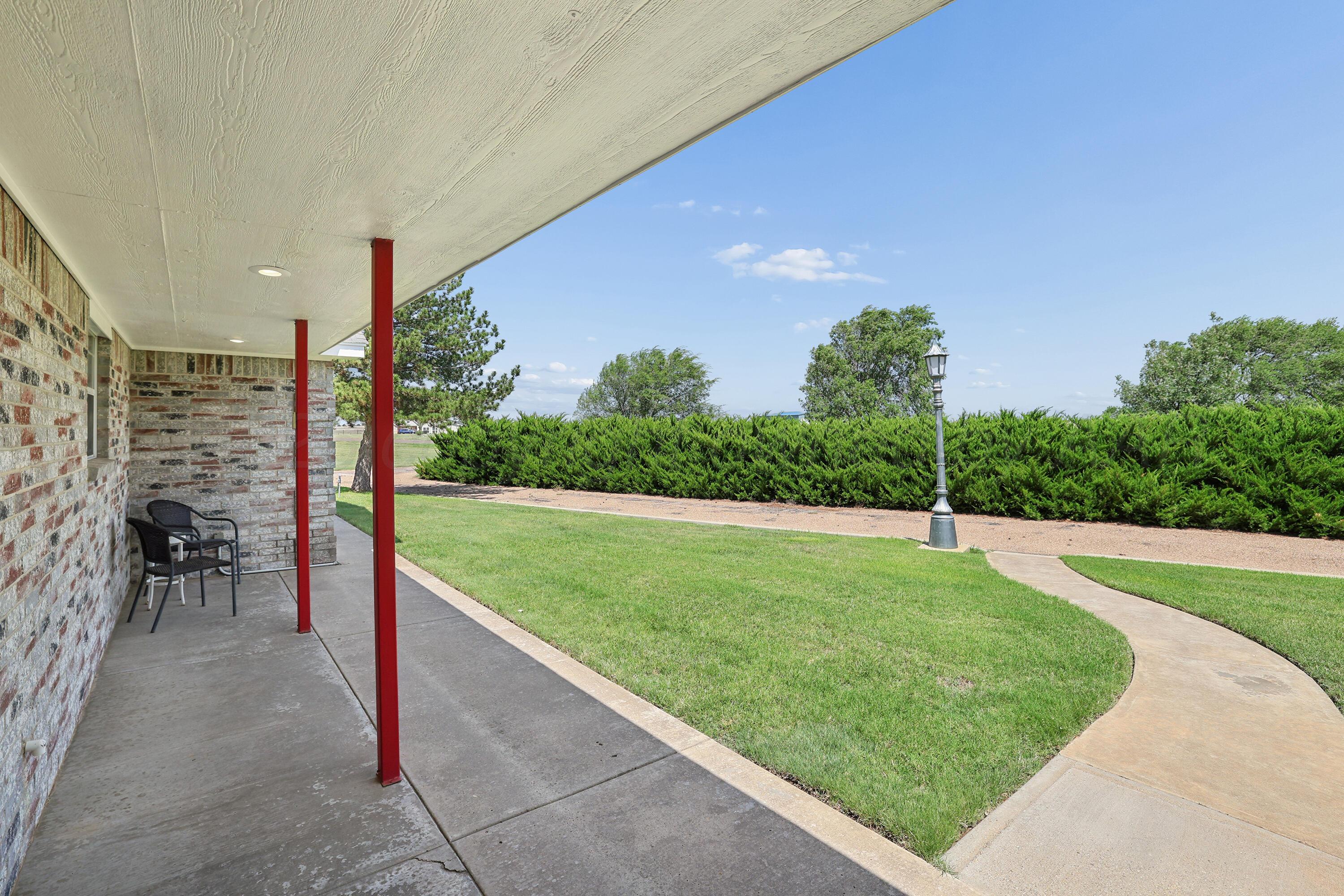 5621 White Fence Road Canyon, TX 79015 - Photo 6 of 56 6-Front Porch