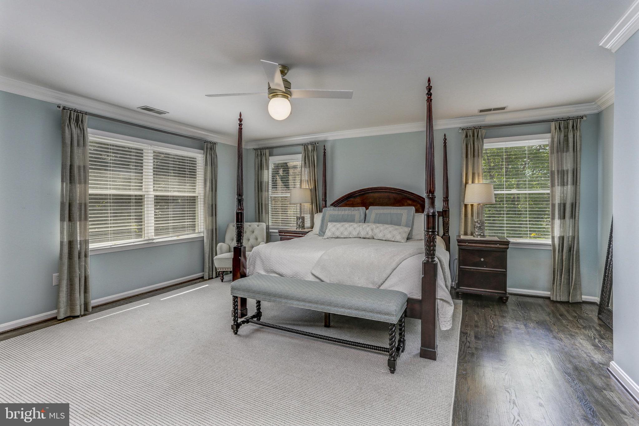 2008 Chesapeake Road Annapolis, MD 21409 - Photo 23 of 53 Large primary bedroom