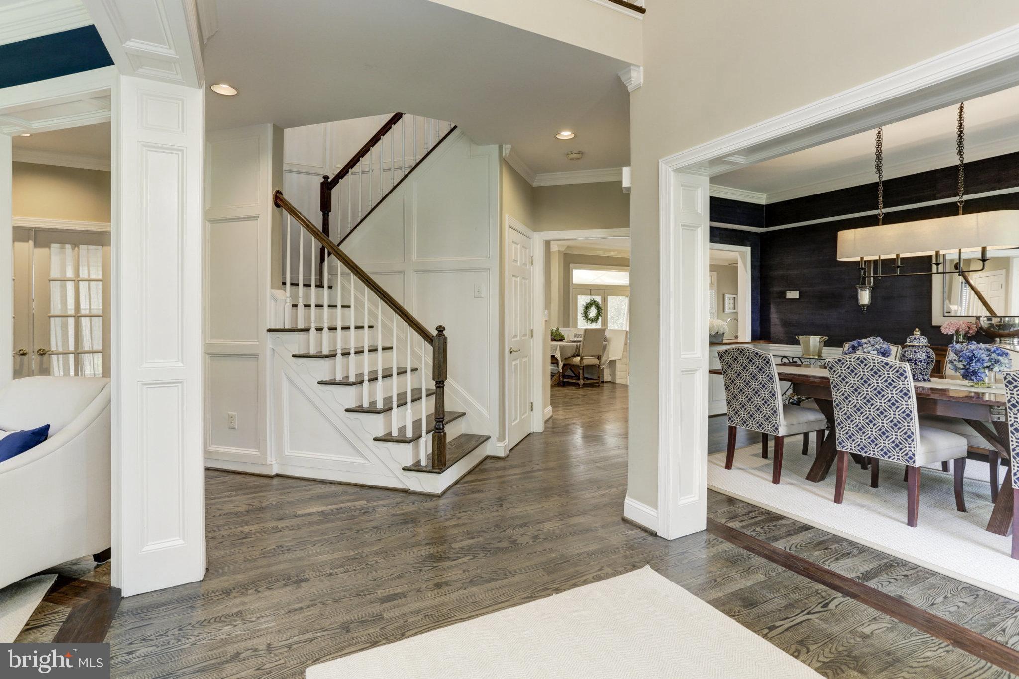 2008 Chesapeake Road Annapolis, MD 21409 - Photo 4 of 53 Stunning 2-story entry with detailed woodwork