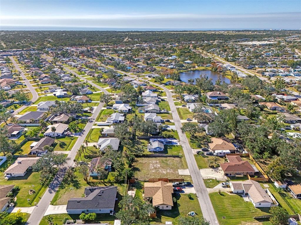 548 Morningside Road Venice, FL 34293 - Photo 21 of 22 an aerial view of residential houses with outdoor space