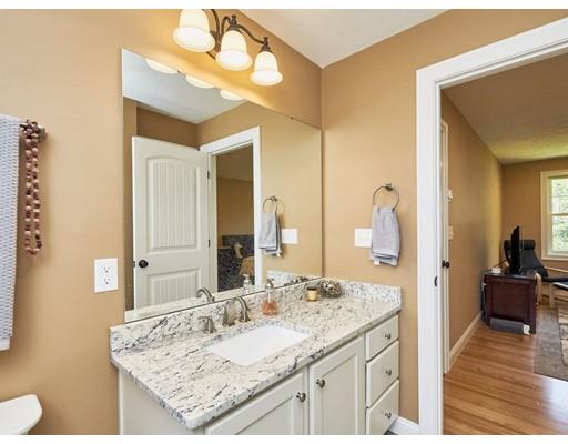 149 Bridle Road Billerica, MA 01821 - Photo 20 of 25 Gallery Image 20