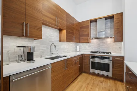 $545,000 | 1240 South 2nd Street, Unit 109, Minneapolis, MN 55415