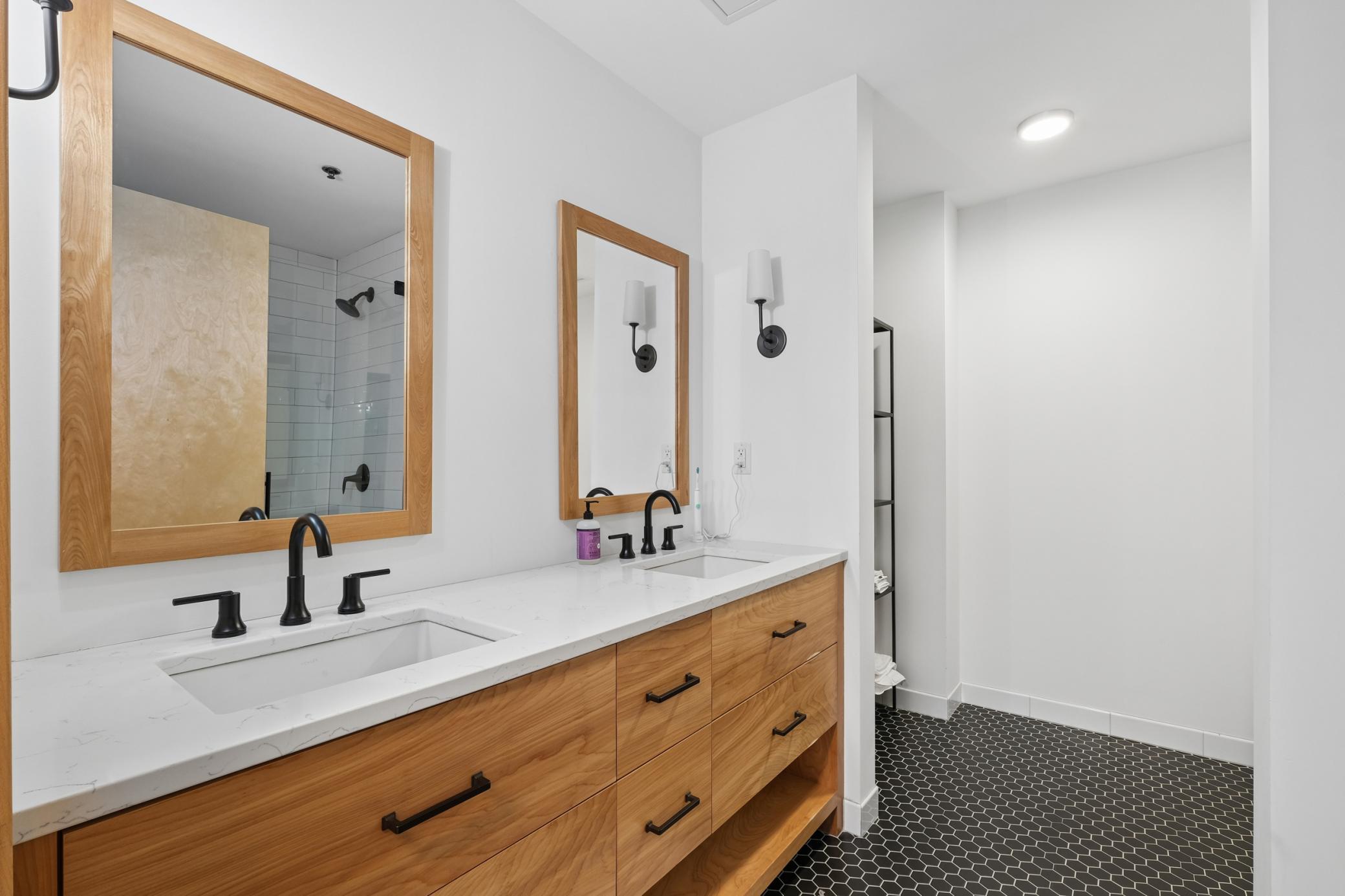1240 South 2nd Street, Unit 109 Minneapolis, MN 55415 - Photo 12 of 28