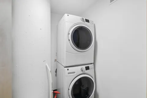 $545,000 | 1240 South 2nd Street, Unit 109, Minneapolis, MN 55415