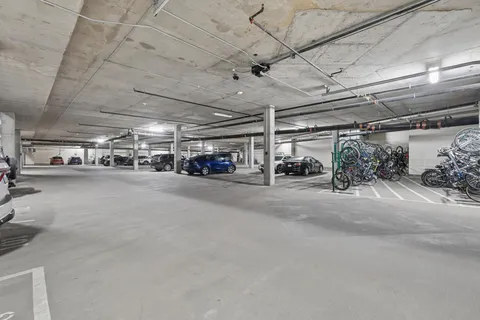 $545,000 | 1240 South 2nd Street, Unit 109, Minneapolis, MN 55415