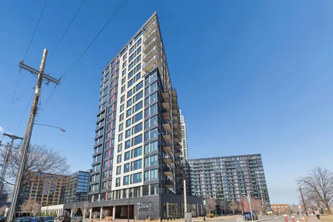 $545,000 | 1240 South 2nd Street, Unit 109, Minneapolis, MN 55415