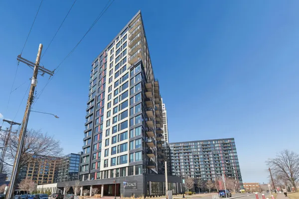 $545,000 | 1240 South 2nd Street, Unit 109, Minneapolis, MN 55415