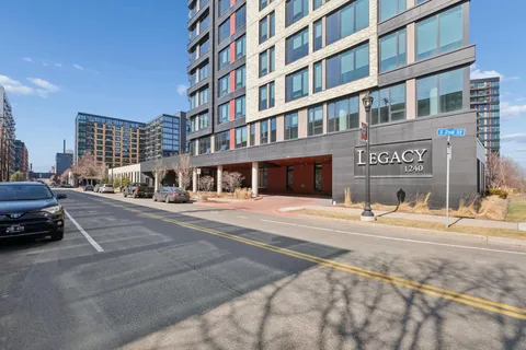 $545,000 | 1240 South 2nd Street, Unit 109, Minneapolis, MN 55415