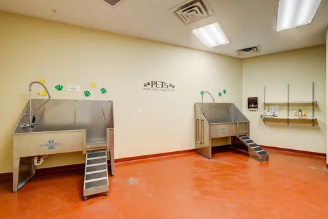 $545,000 | 1240 South 2nd Street, Unit 109, Minneapolis, MN 55415