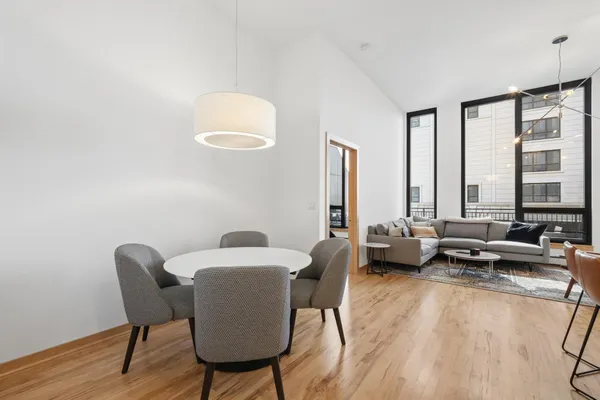 $545,000 | 1240 South 2nd Street, Unit 109, Minneapolis, MN 55415