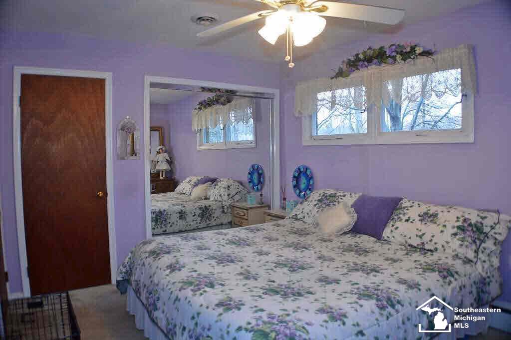 6295 Secor Road Lambertville, MI 48144 - Photo 8 of 24 20454143-7.JPG