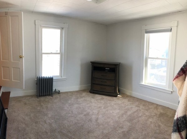 35 Uxbridge Street Worcester, MA 01605 - Photo 9 of 16