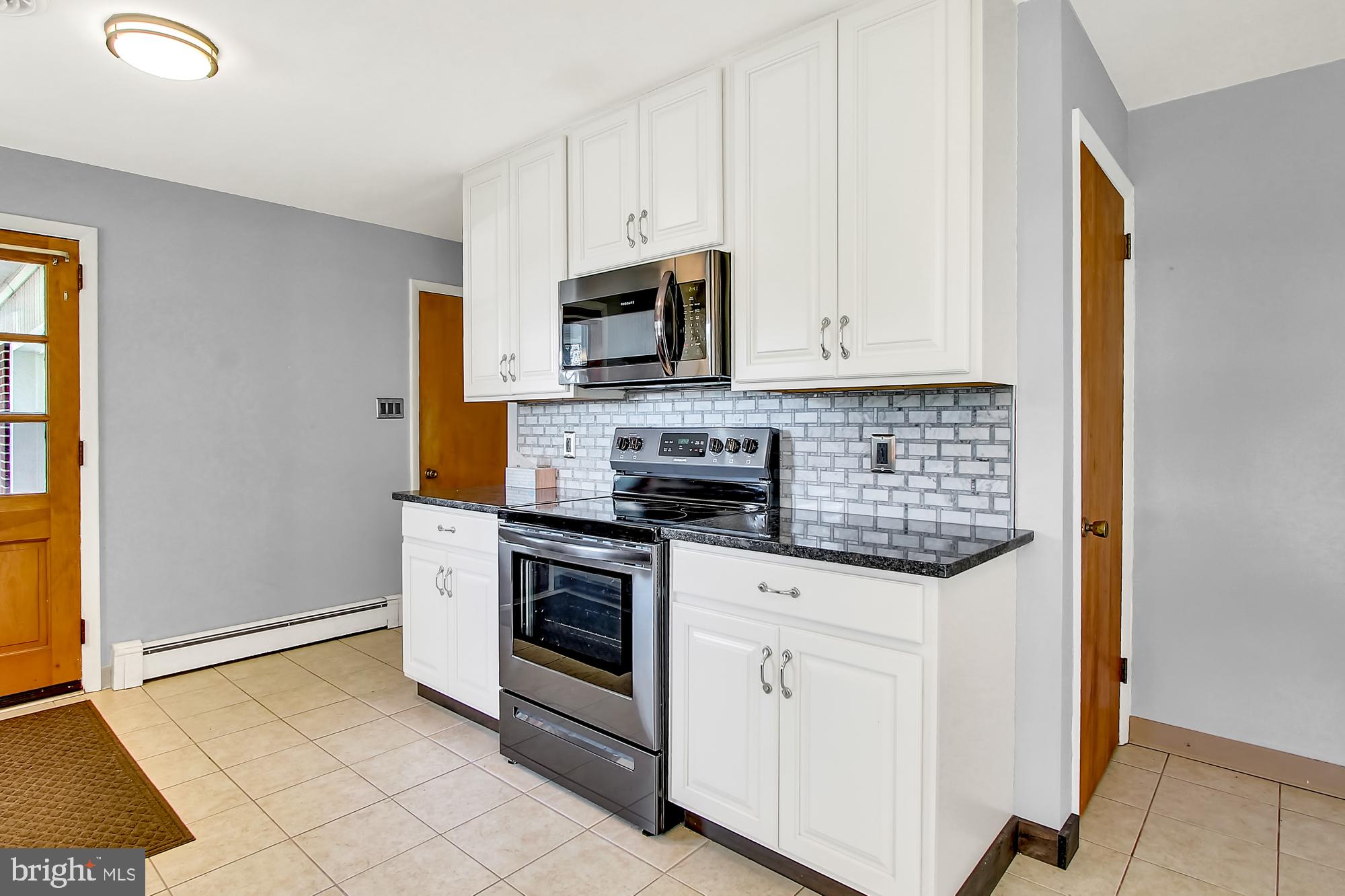 47 Church Hill Road Reading, PA 19606 - Photo 3 of 27 Gallery Image 3