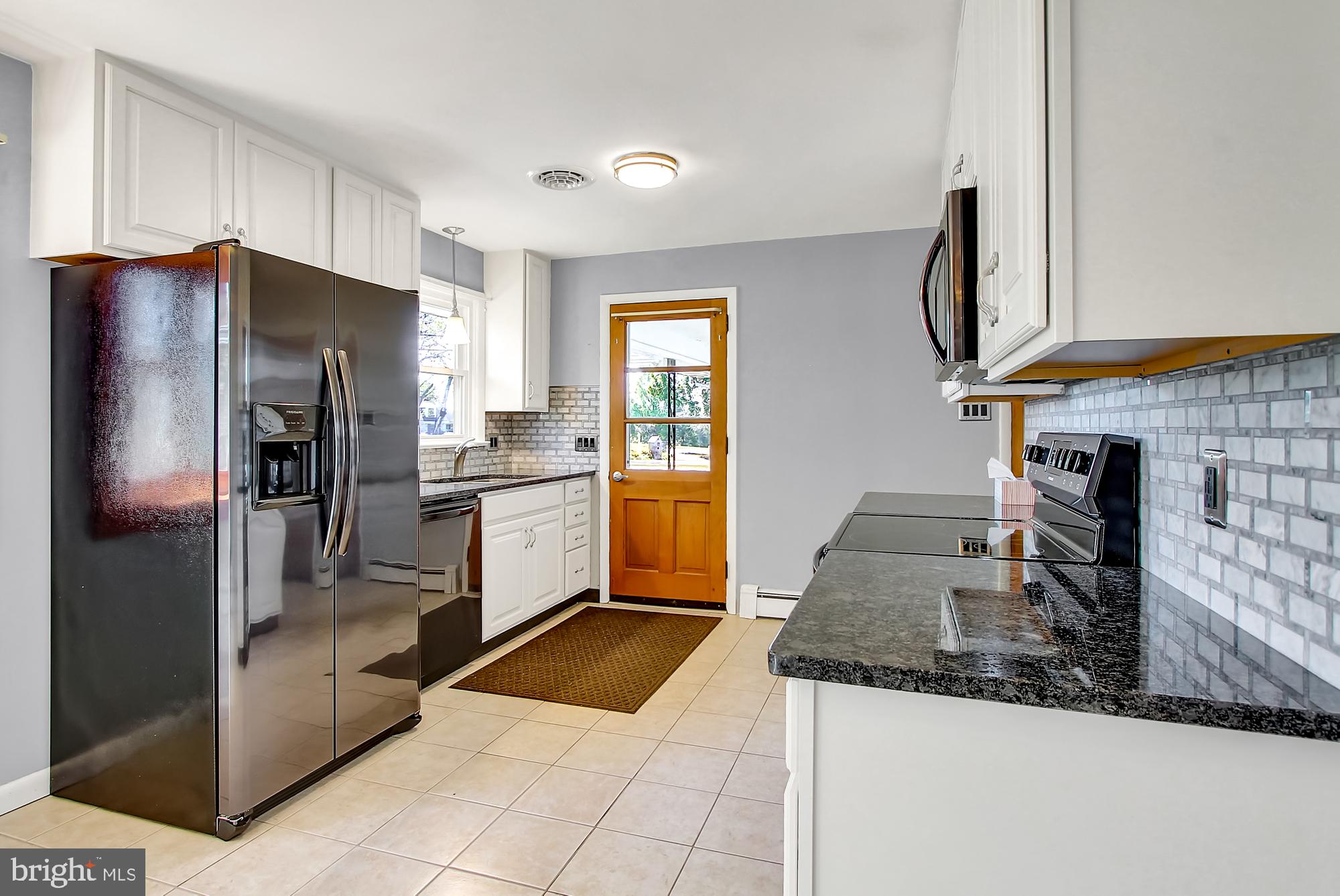 47 Church Hill Road Reading, PA 19606 - Photo 4 of 27 Gallery Image 4