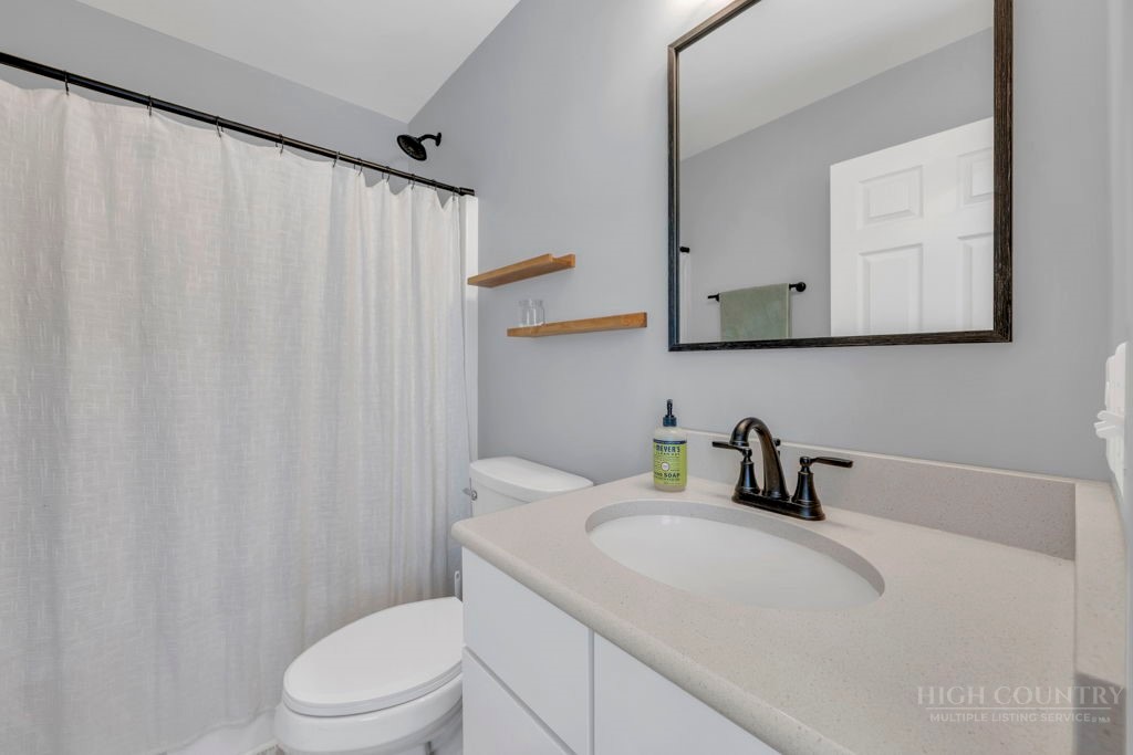 141 Pitts Way, Unit 127 Boone, NC 28607 - Photo 17 of 22