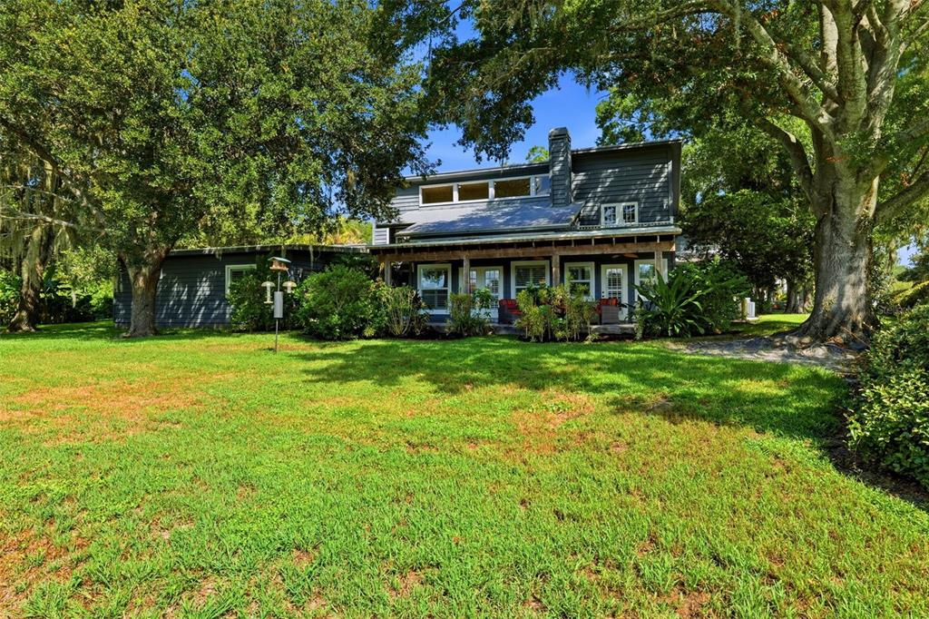 708 Warren Road Lutz, FL 33548 - Photo 12 of 65