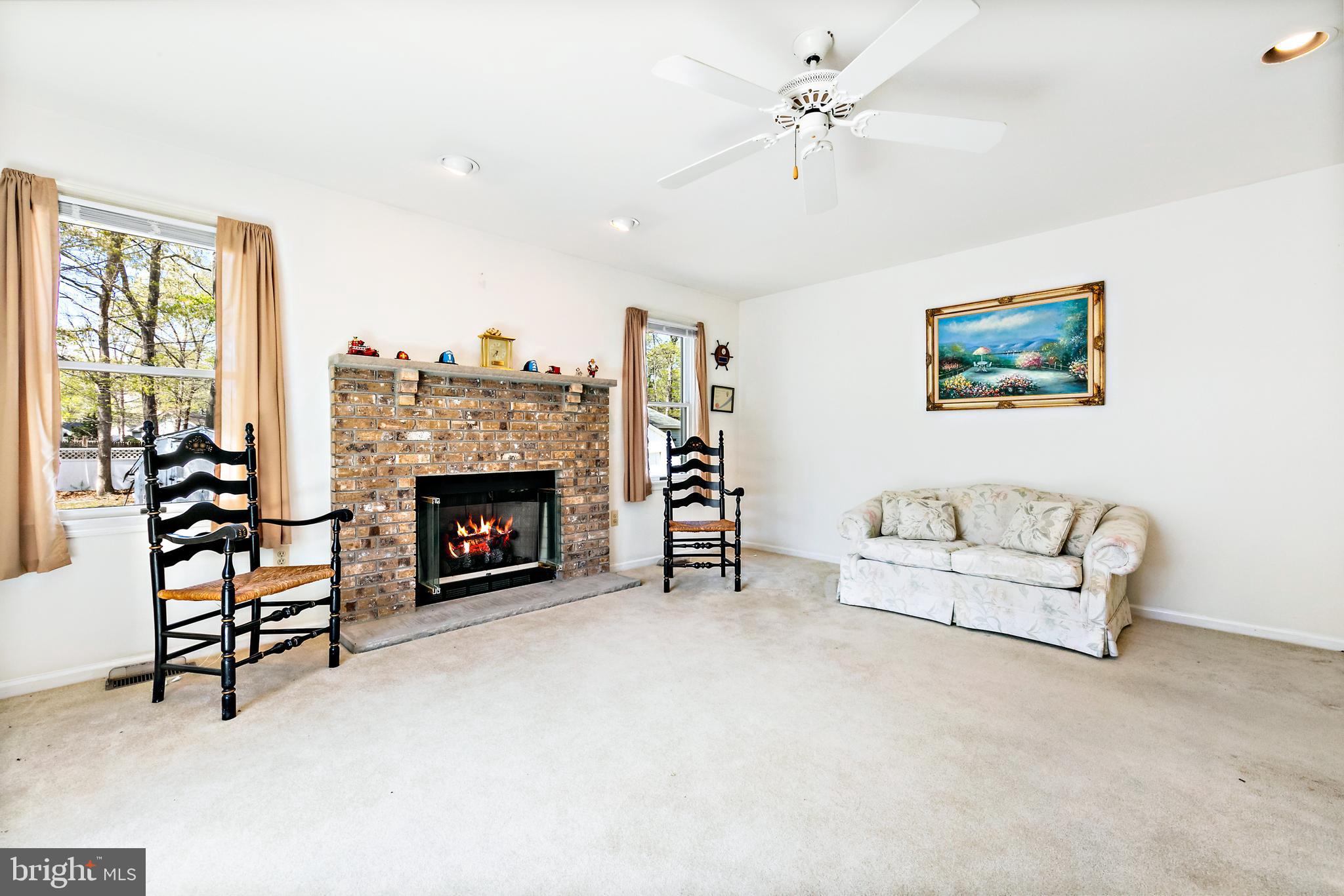 126 Inlet Avenue Manahawkin, NJ 08050 - Photo 11 of 41 Gallery Image 11
