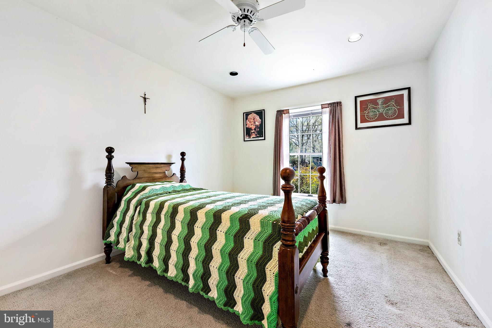 126 Inlet Avenue Manahawkin, NJ 08050 - Photo 22 of 41 Gallery Image 22