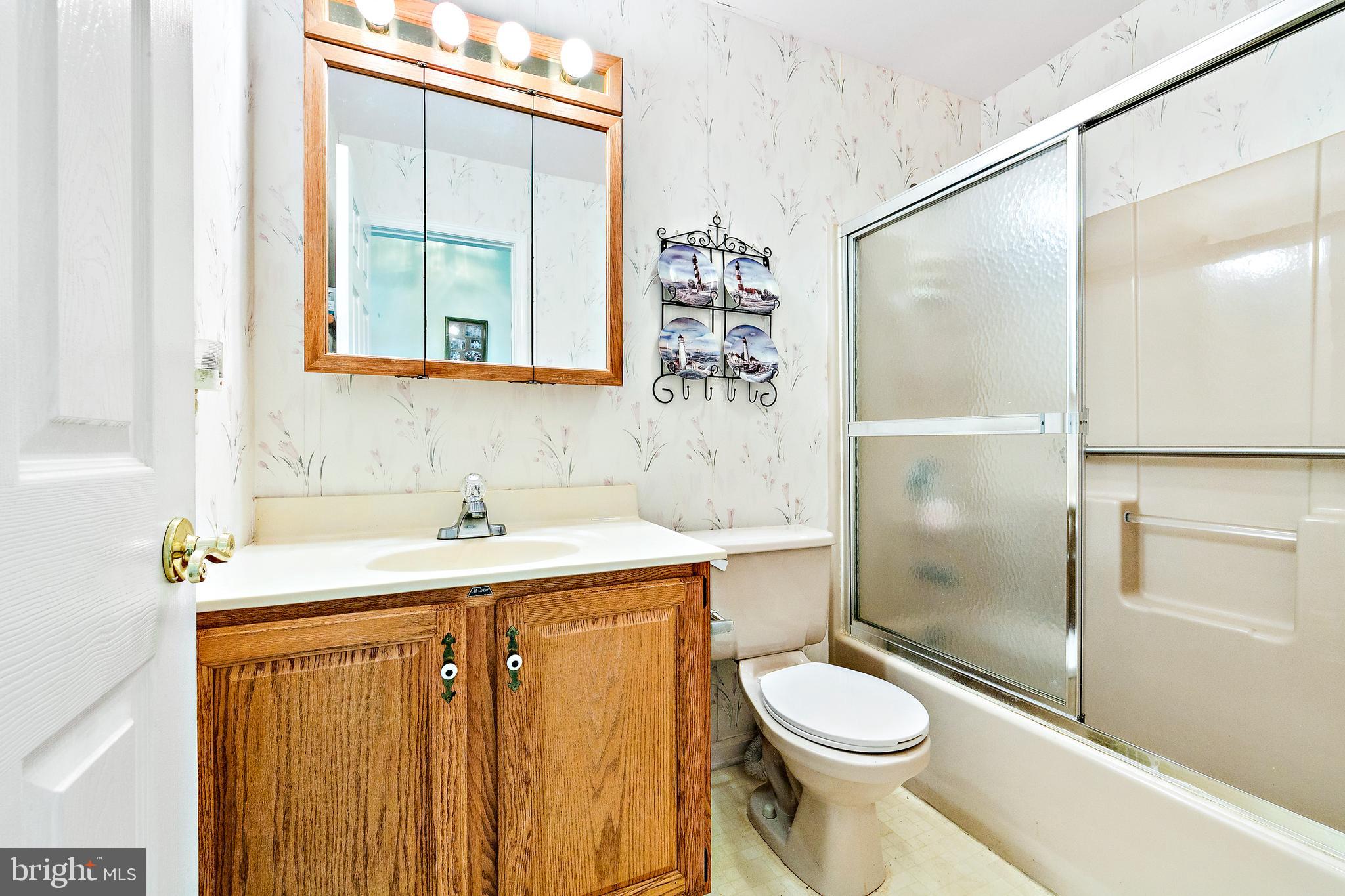 126 Inlet Avenue Manahawkin, NJ 08050 - Photo 23 of 41 Gallery Image 23