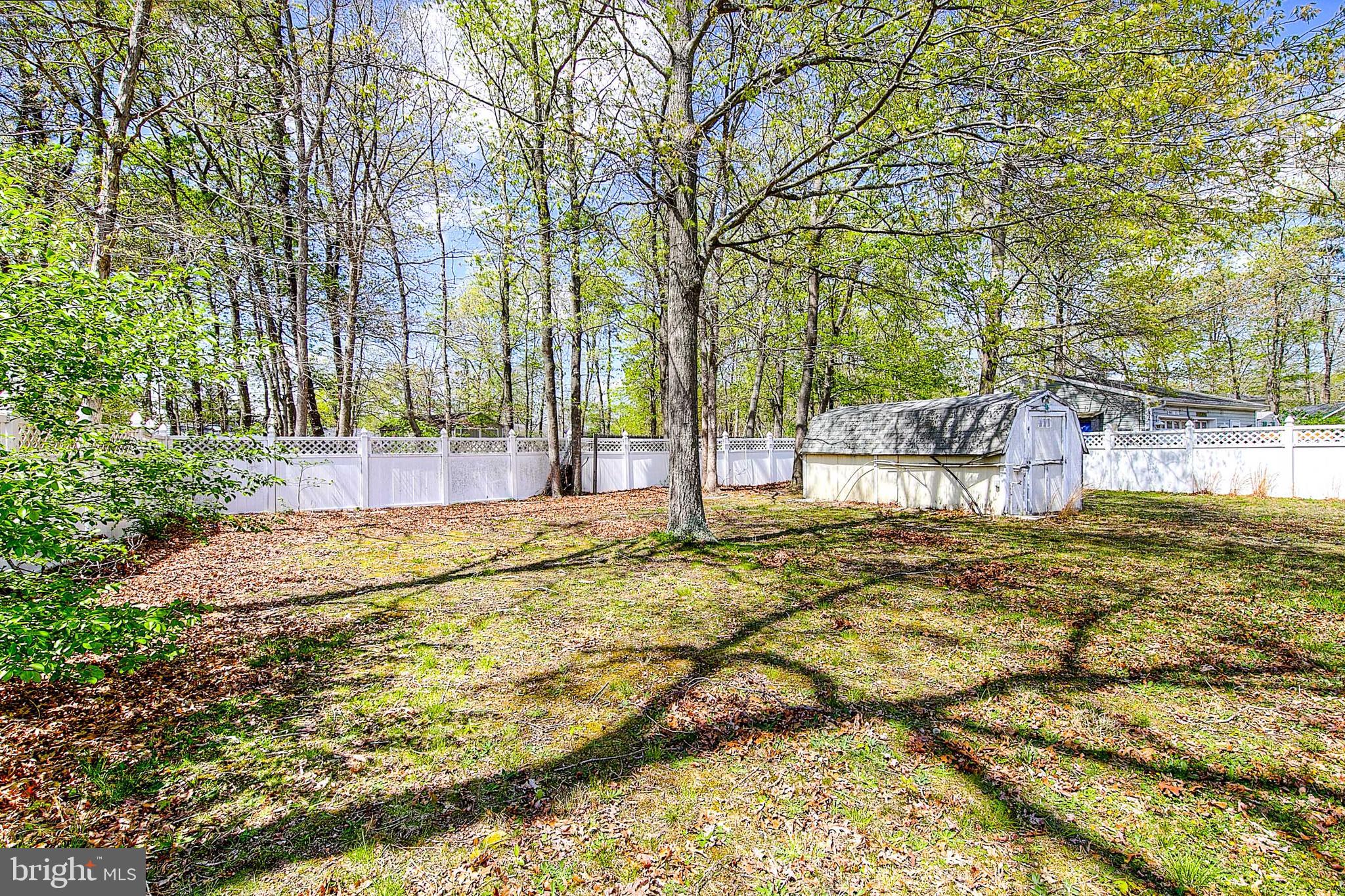 126 Inlet Avenue Manahawkin, NJ 08050 - Photo 35 of 41 Gallery Image 35
