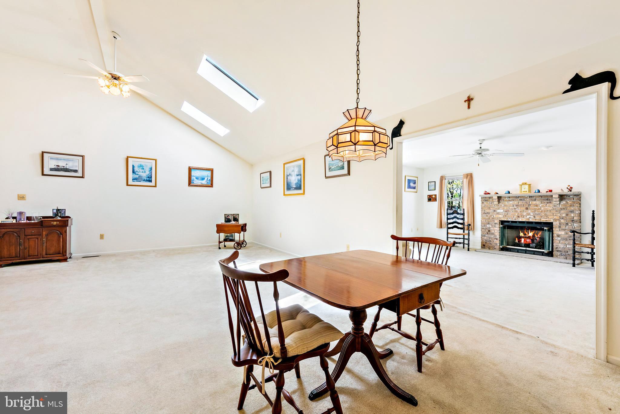 126 Inlet Avenue Manahawkin, NJ 08050 - Photo 6 of 41 Gallery Image 6
