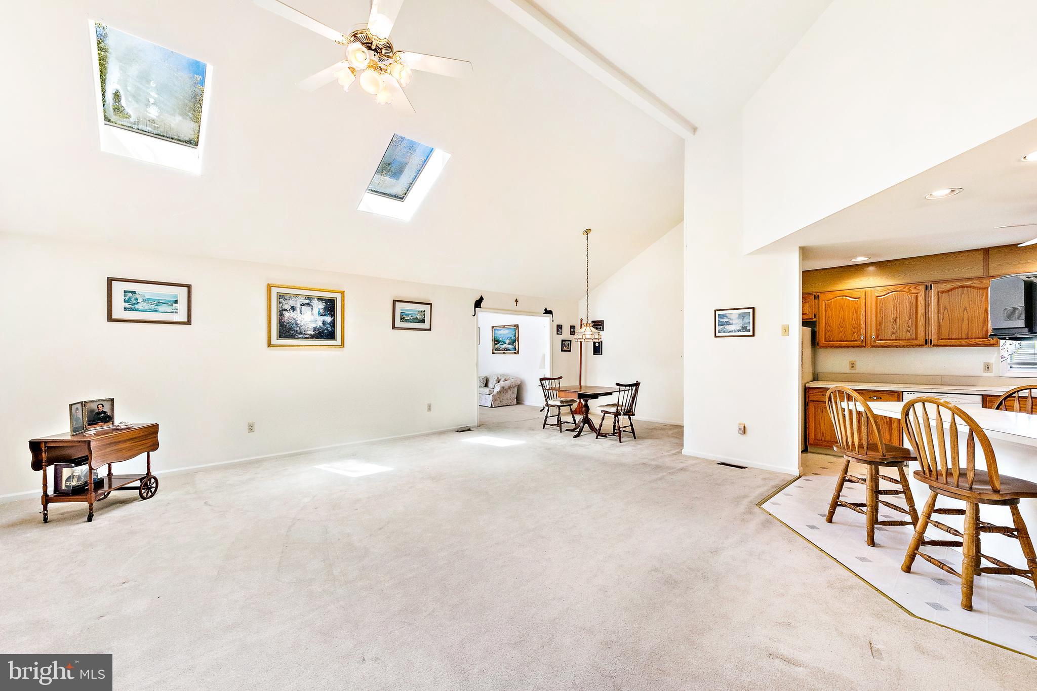 126 Inlet Avenue Manahawkin, NJ 08050 - Photo 9 of 41 Gallery Image 9
