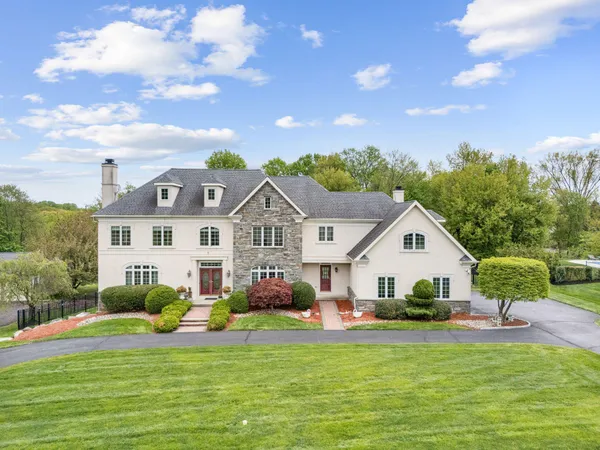 $1,750,000 | 2205 Jefferson Lane, Huntingdon Valley, PA 19006