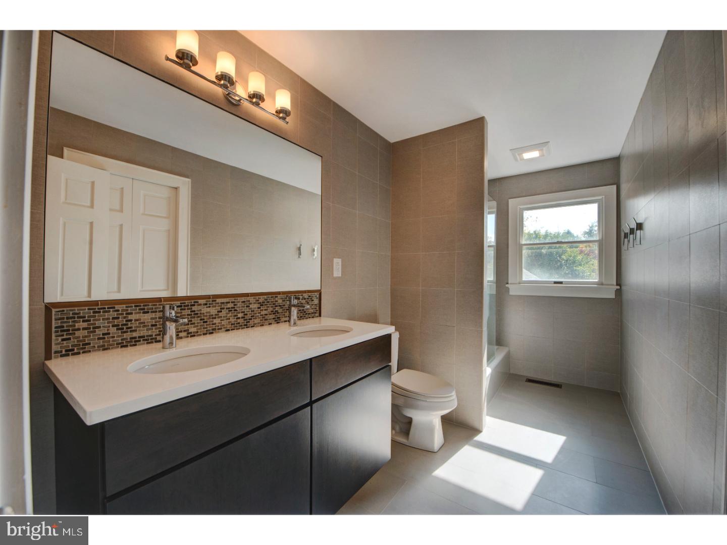 252 Aqueduct Road Washington Crossing, PA 18977 - Photo 17 of 24 Gallery Image 17