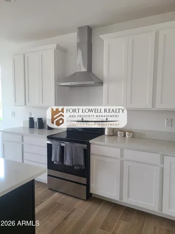 $3,295 | 18374 West Weatherby Drive, Surprise, AZ 85374