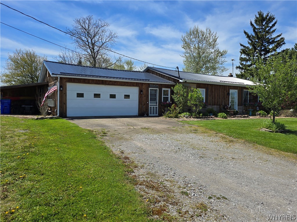 11476 Harrison Road Medina, NY 14103 - Photo 2 of 20