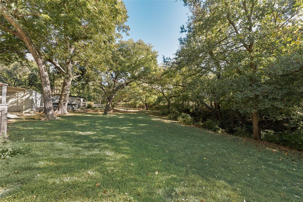510 North D Ranch Road Waxahachie, TX 75167 - Photo 33 of 38 a view of a trees in a yard