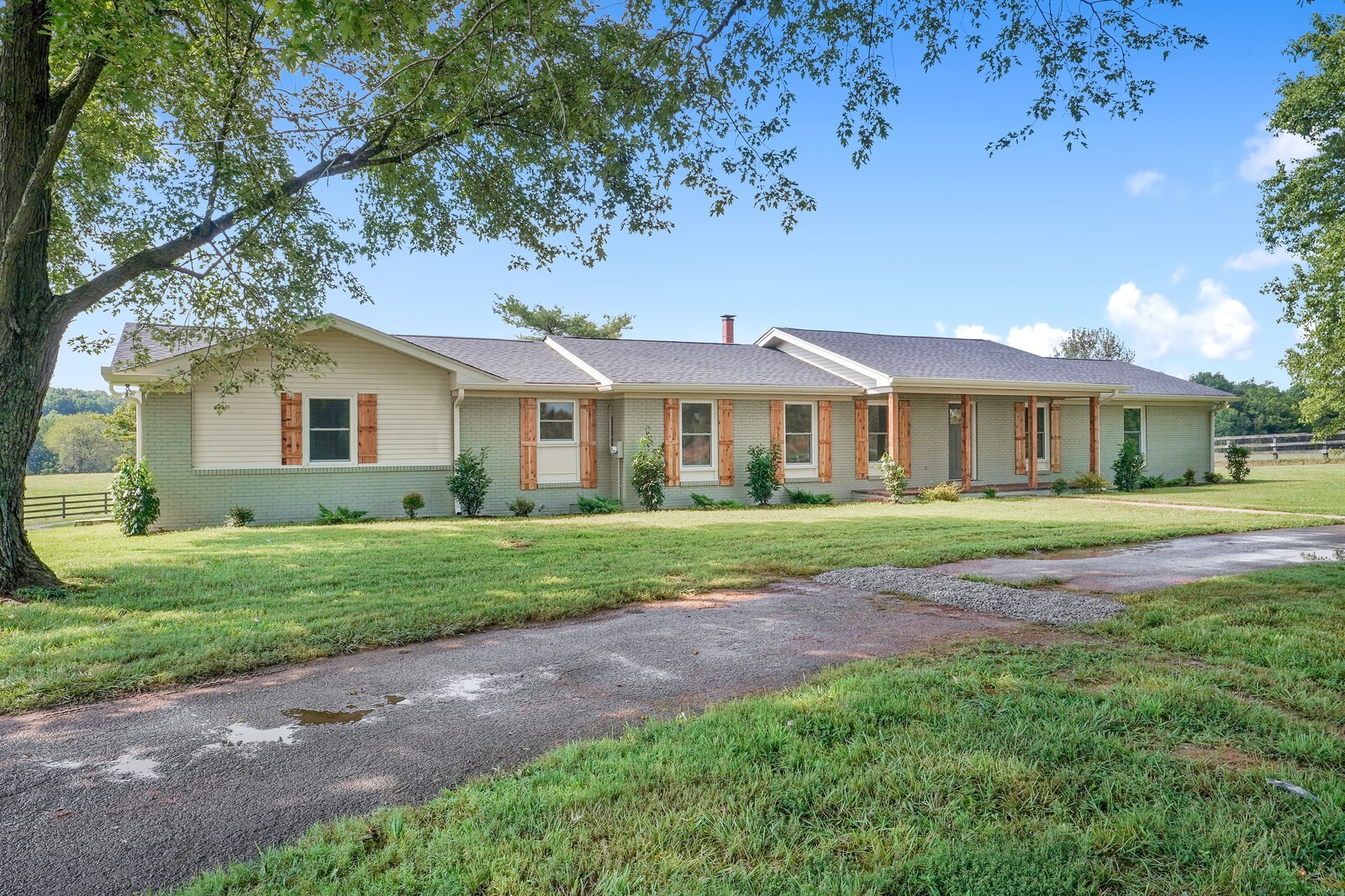 3498 Sandy Springs Road Cedar Hill, TN 37032 - Photo 1 of 40 Gallery Image 1
