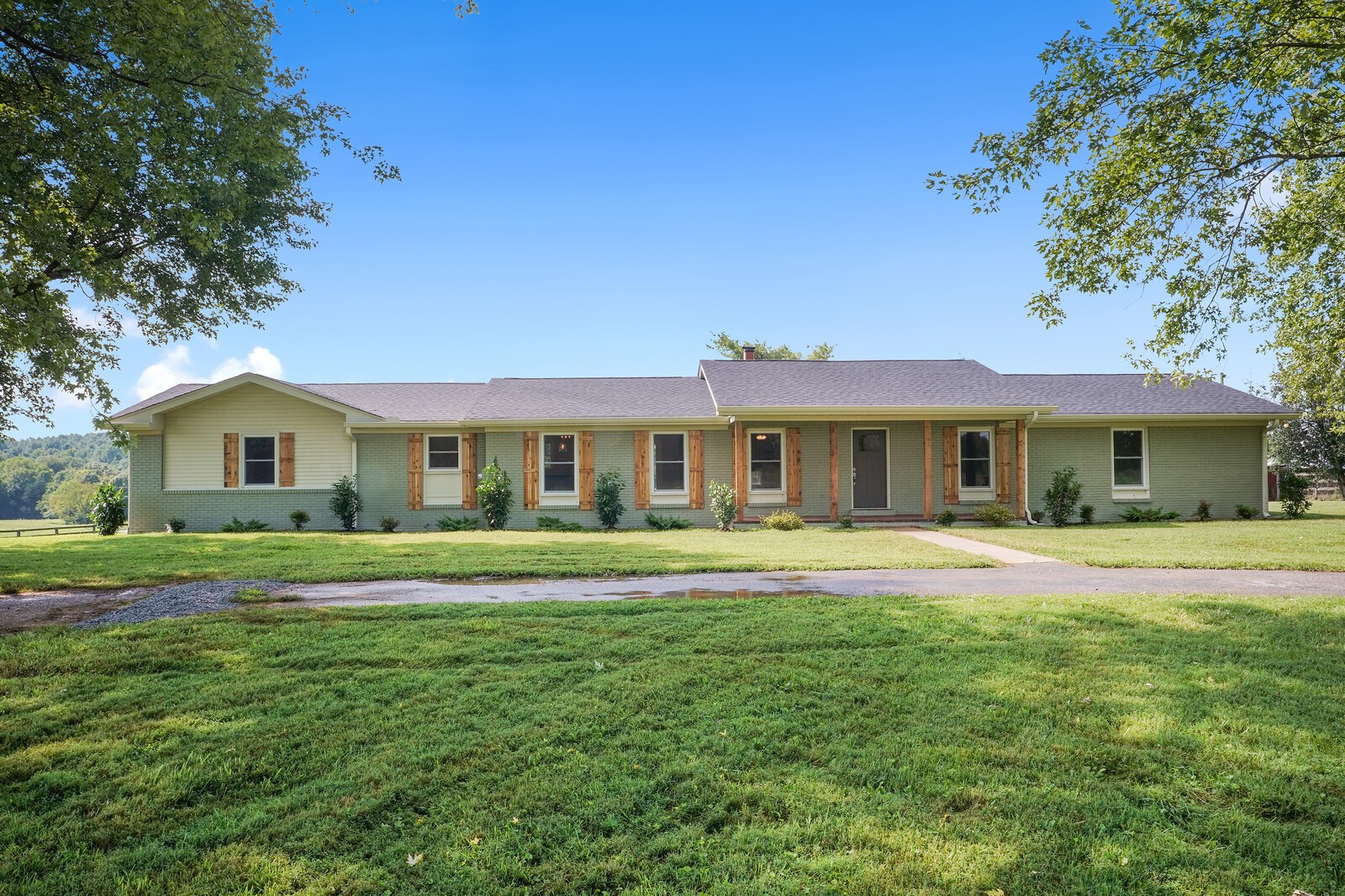 3498 Sandy Springs Road Cedar Hill, TN 37032 - Photo 2 of 40 Gallery Image 2