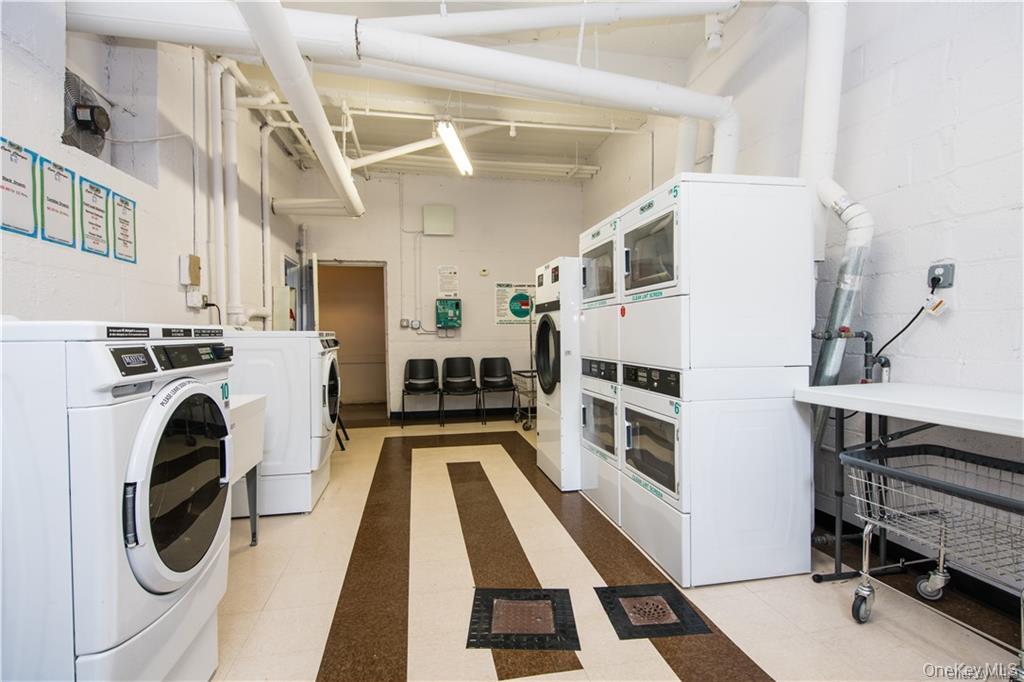 1133 Midland Avenue, Unit 3L Bronxville, NY 10708 - Photo 16 of 19