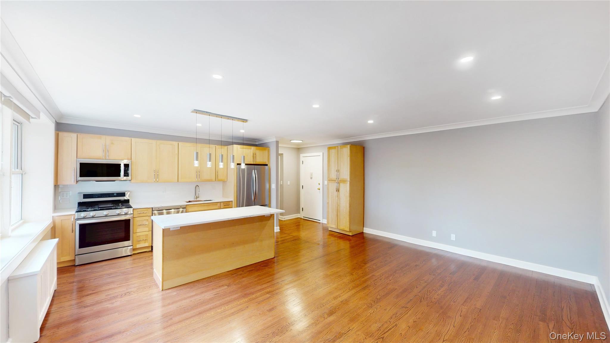 1133 Midland Avenue, Unit 3L Bronxville, NY 10708 - Photo 6 of 19