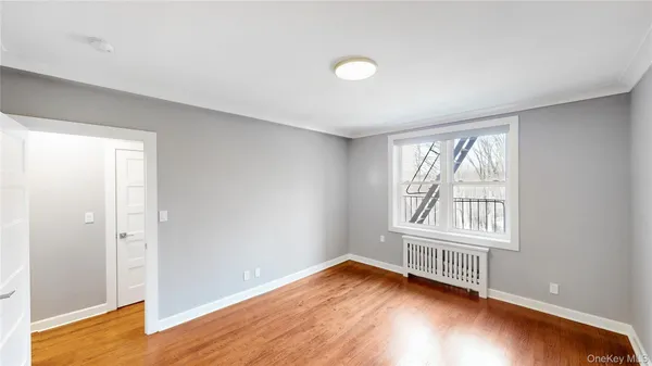 $407,000 | 1133 Midland Avenue, Unit 3L, Bronxville, NY 10708