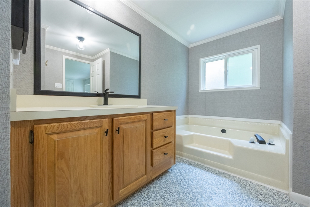 27 Fir Road Rockland, MA 02370 - Photo 21 of 32 Gallery Image 21