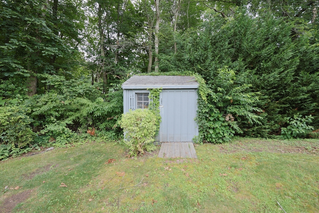 27 Fir Road Rockland, MA 02370 - Photo 29 of 32 Gallery Image 29