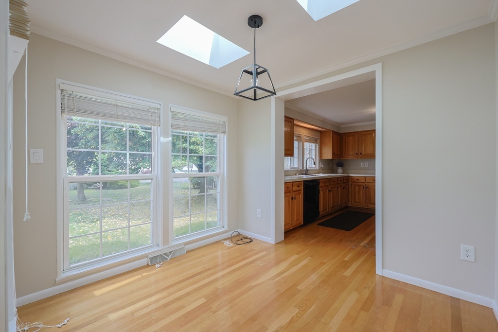 27 Fir Road Rockland, MA 02370 - Photo 7 of 32 Gallery Image 7
