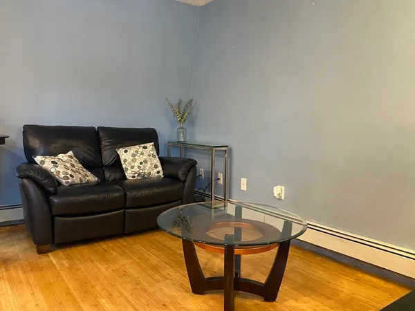 $2,500 | 88 Pearl Street, Unit 3, Somerville, MA 02145