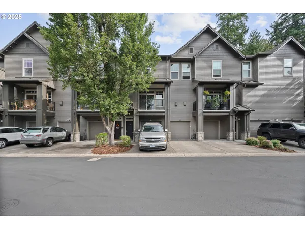 $315,000 | 850 Springtree Lane, West Linn, OR 97068