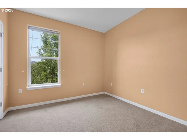 $324,900 | 850 Springtree Lane, West Linn, OR 97068