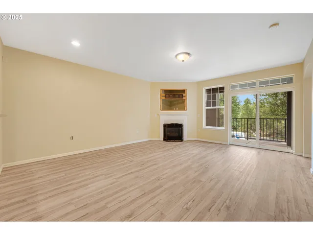 $324,900 | 850 Springtree Lane, West Linn, OR 97068