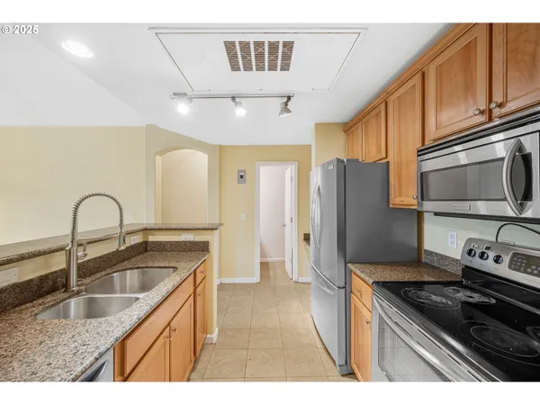 $315,000 | 850 Springtree Lane, West Linn, OR 97068