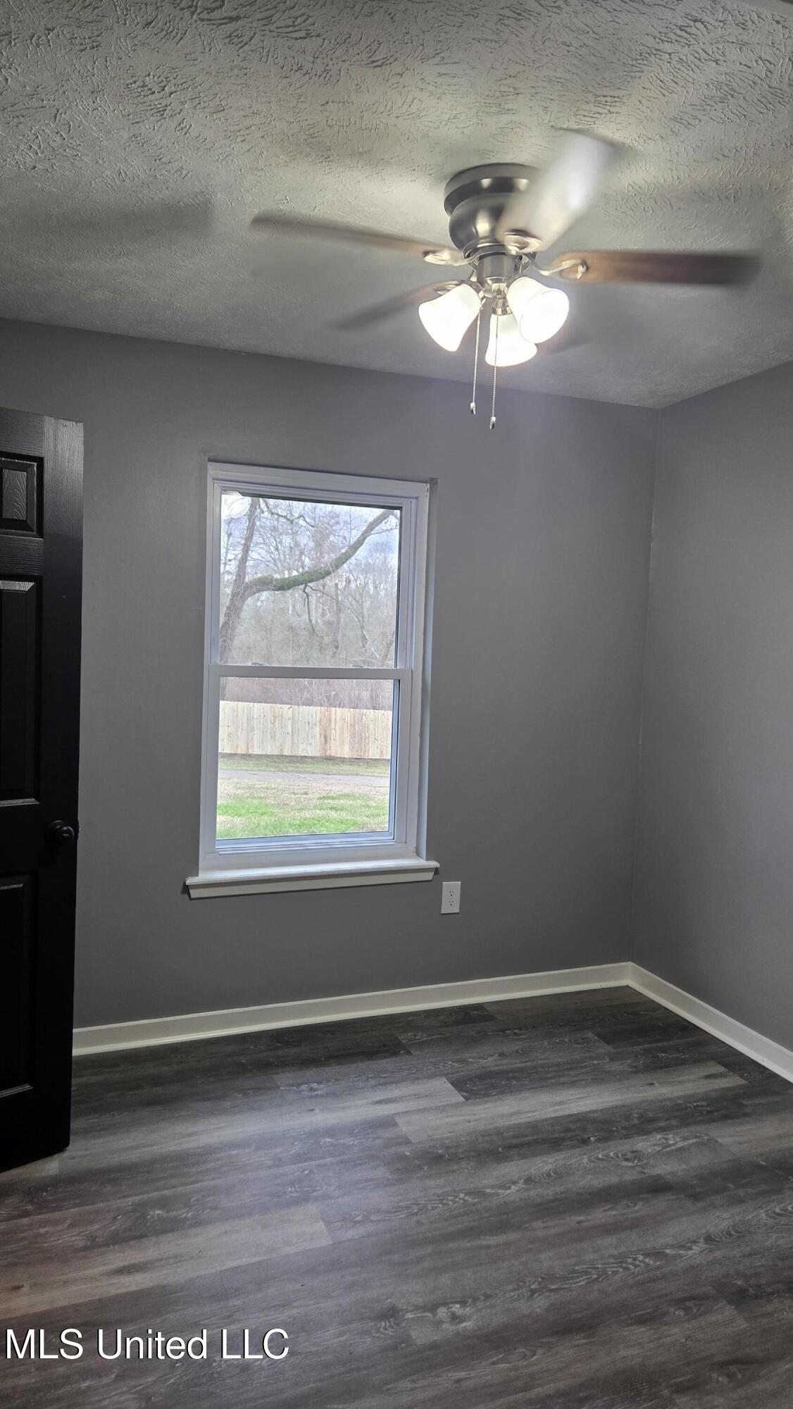 419 Vicksburg Street Edwards, MS 39066 - Photo 21 of 33 Bedroom 2