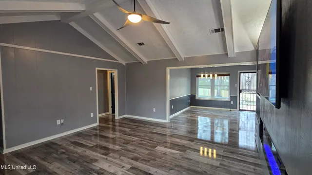 $240,000 | 419 Vicksburg Street, Edwards, MS 39066